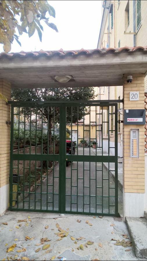 Mirandolina Apartment Roma Ngoại thất bức ảnh